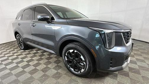 Gravity Grey 2025 Kia Sorento S