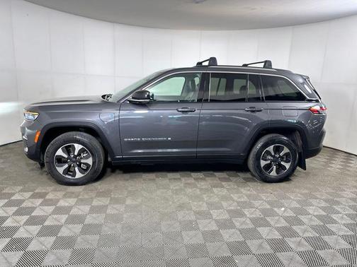 Baltic Gray Metallic Clearcoat 2023 Jeep Grand Cherokee 4xe Base