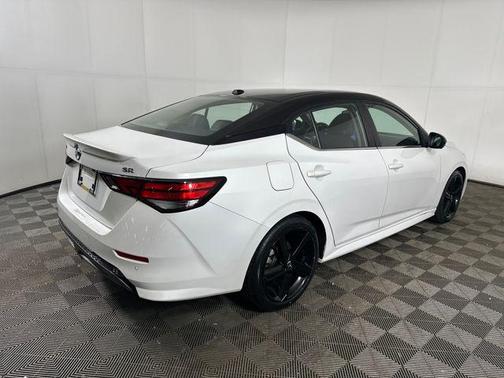 2021 Nissan Sentra SR