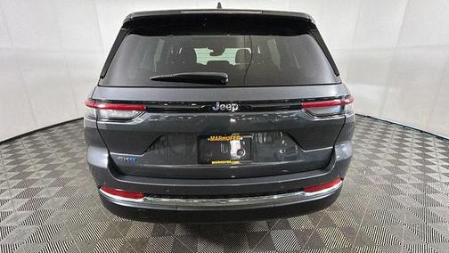 Baltic Gray Metallic Clearcoat 2022 Jeep Grand Cherokee 4xe Base
