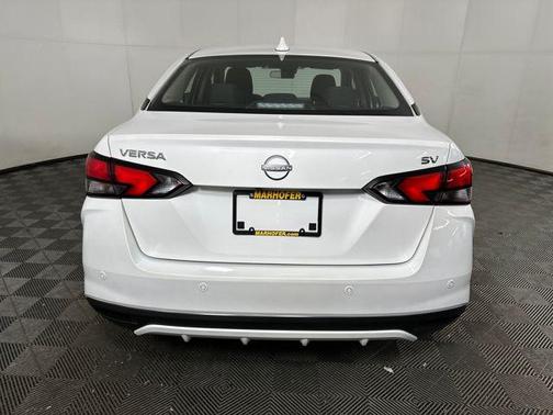 2024 Nissan Versa 1.6 SV