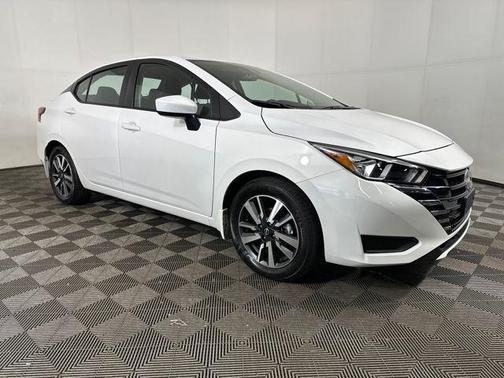 2024 Nissan Versa 1.6 SV