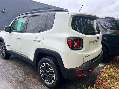 2016 Jeep Renegade Trailhawk