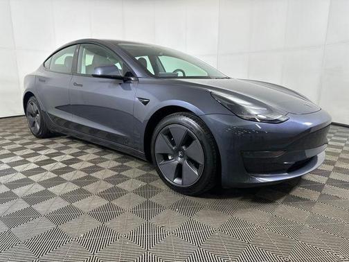 2023 Tesla Model 3 Standard Range