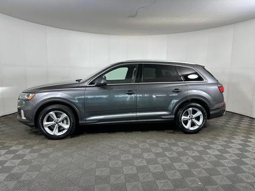 2021 Audi Q7 45 Premium