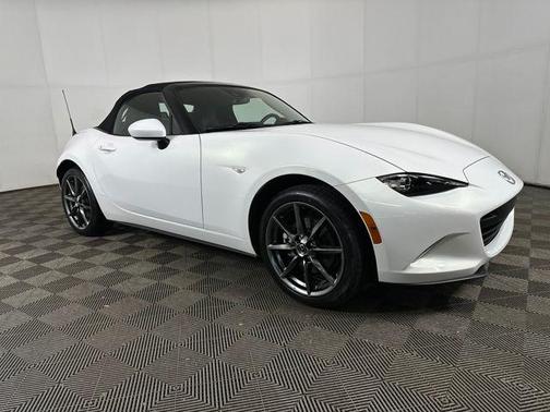 2016 Mazda MX-5 Miata Grand Touring