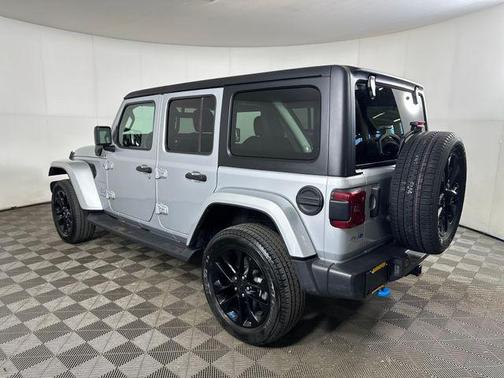 Silver Zynith Clearcoat 2023 Jeep Wrangler 4xe Sahara