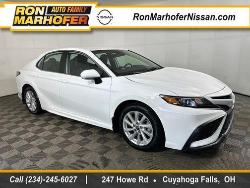 White 2024 Toyota Camry SE Sedan