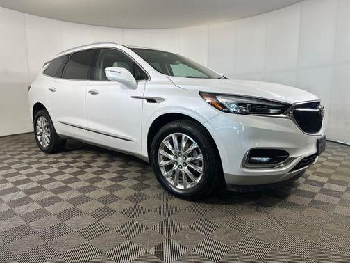 2018 Buick Enclave Essence