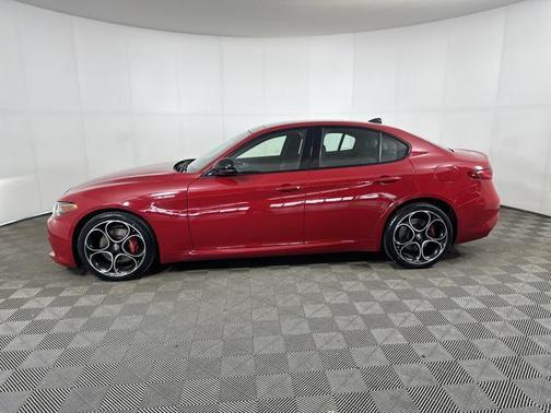 2023 Alfa Romeo Giulia Veloce AWD
