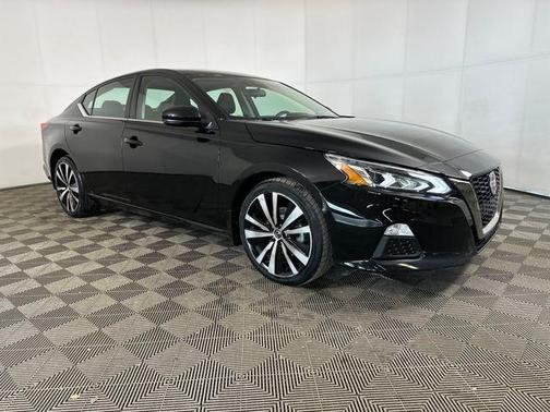 2020 Nissan Altima SR Intelligent AWD