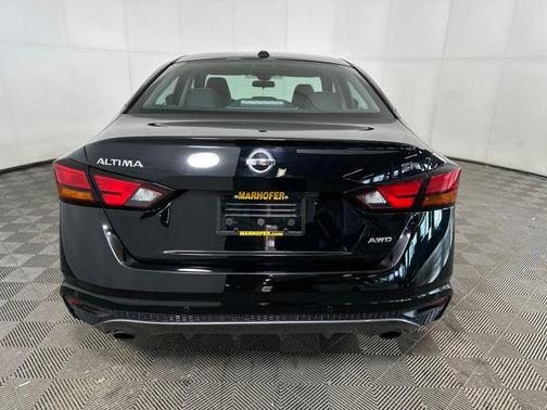2020 Nissan Altima SR Intelligent AWD
