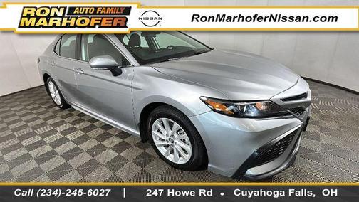 Celestial Silver Metallic 2024 Toyota Camry SE