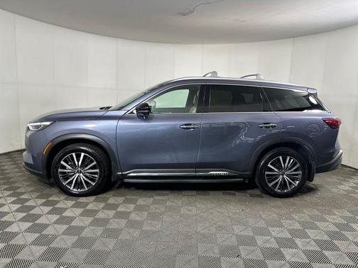 2023 INFINITI QX60 SENSORY