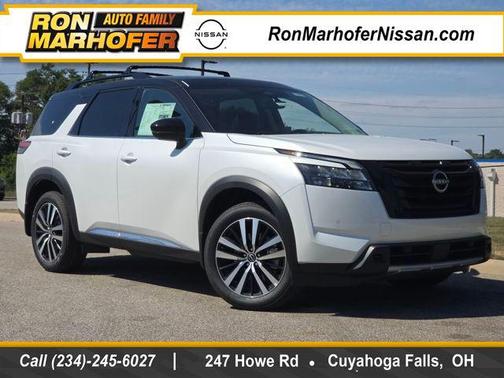 2025 Nissan Pathfinder Platinum 4WD
