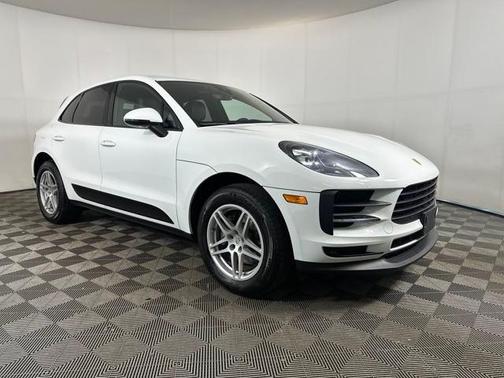 2020 Porsche Macan Base