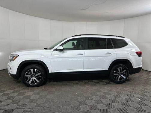 2023 Volkswagen Atlas 2.0T SE