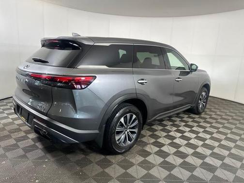 2025 INFINITI QX60 Pure