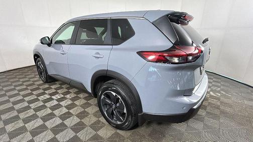 Boulder Gray Pearl 2026 Nissan Rogue SV