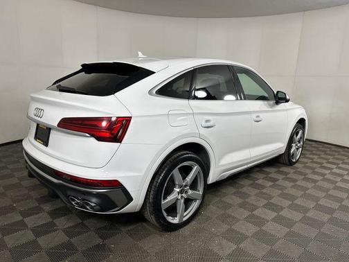 2022 Audi SQ5 3.0T Premium