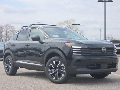 Super Black 2026 Nissan Kicks SV