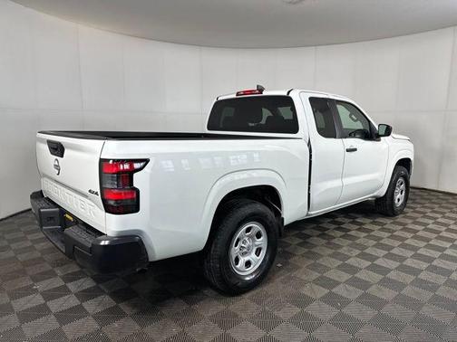 2023 Nissan Frontier S
