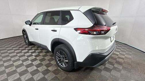 Glacier White 2023 Nissan Rogue S