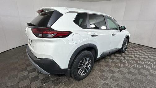 Glacier White 2023 Nissan Rogue S