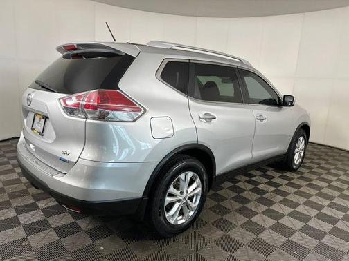 2014 Nissan Rogue SV