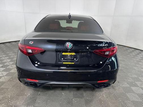 2022 Alfa Romeo Giulia Veloce