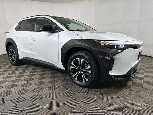 2023 Toyota bZ4X XLE