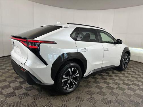 2023 Toyota bZ4X XLE