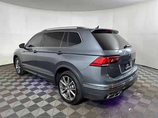 2024 Volkswagen Tiguan 2.0T SEL R-Line 4MOTION