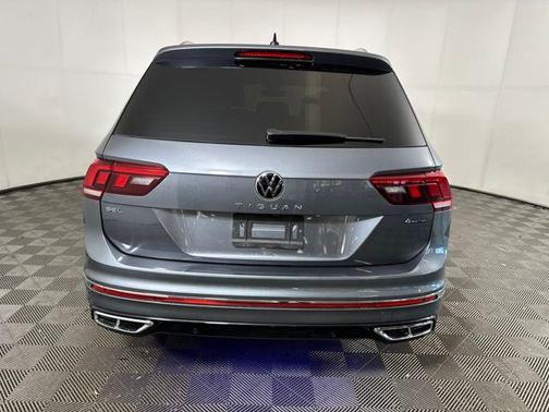 2024 Volkswagen Tiguan 2.0T SEL R-Line 4MOTION