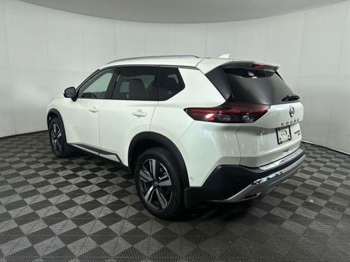 2022 Nissan Rogue Platinum