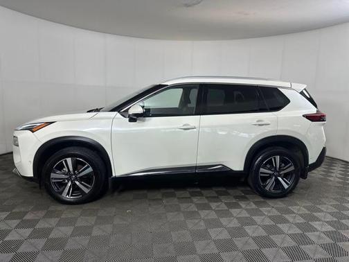 2022 Nissan Rogue Platinum