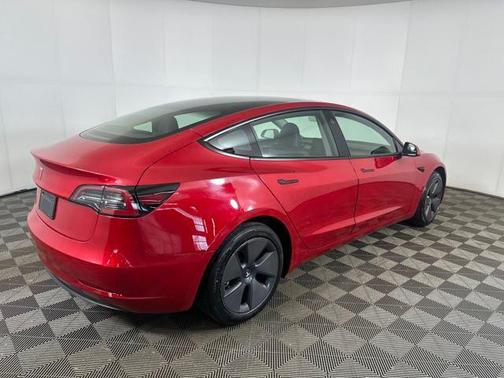 2023 Tesla Model 3 Standard Range
