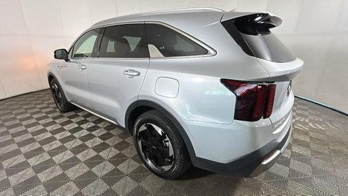 Silky Silver 2025 Kia Sorento Hybrid EX