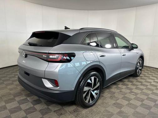 2025 Volkswagen ID.4 Pro