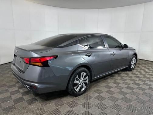 Gun Metallic 2023 Nissan Altima S FWD