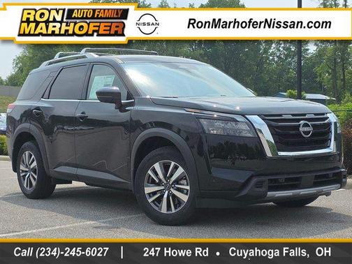 2025 Nissan Pathfinder SL 4WD