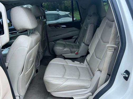 2015 Cadillac Escalade Premium