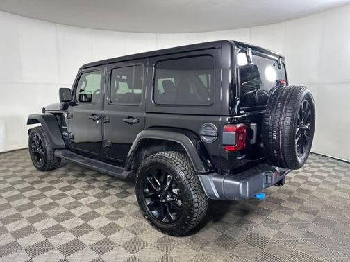 2022 Jeep Wrangler Unlimited 4xe Sahara
