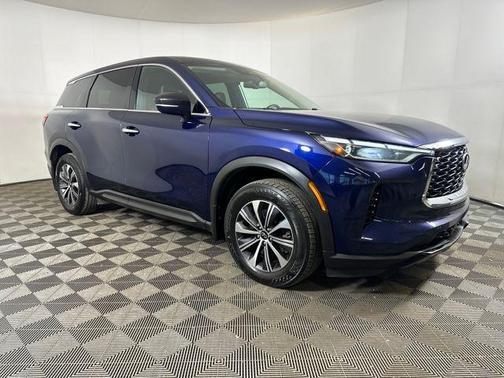 2022 INFINITI QX60 Pure