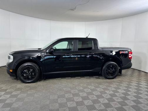 SHADOW BLACK 2024 Ford Maverick XLT