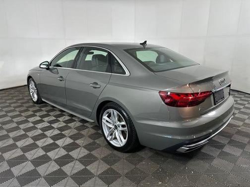 2023 Audi A4 45 S line Premium Plus