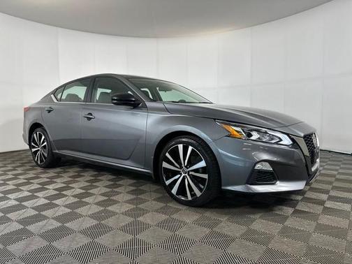 2020 Nissan Altima SR Intelligent AWD