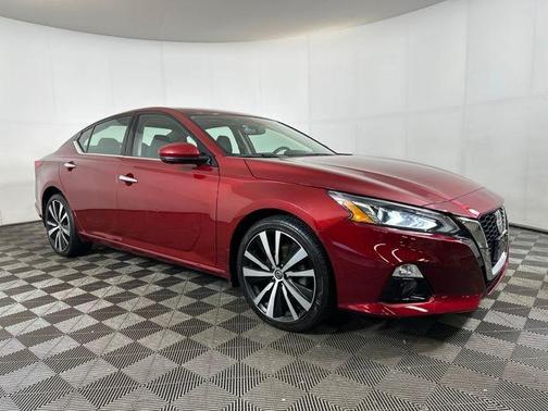 2022 Nissan Altima Platinum Intelligent AWD