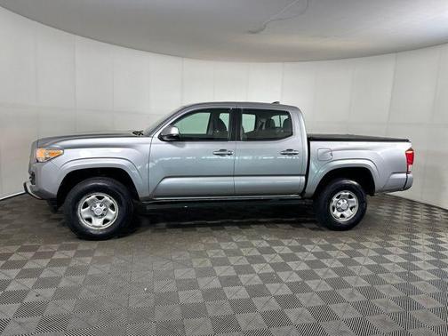 2017 Toyota Tacoma SR