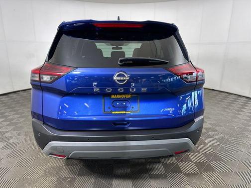Caspian Blue Metallic 2023 Nissan Rogue S